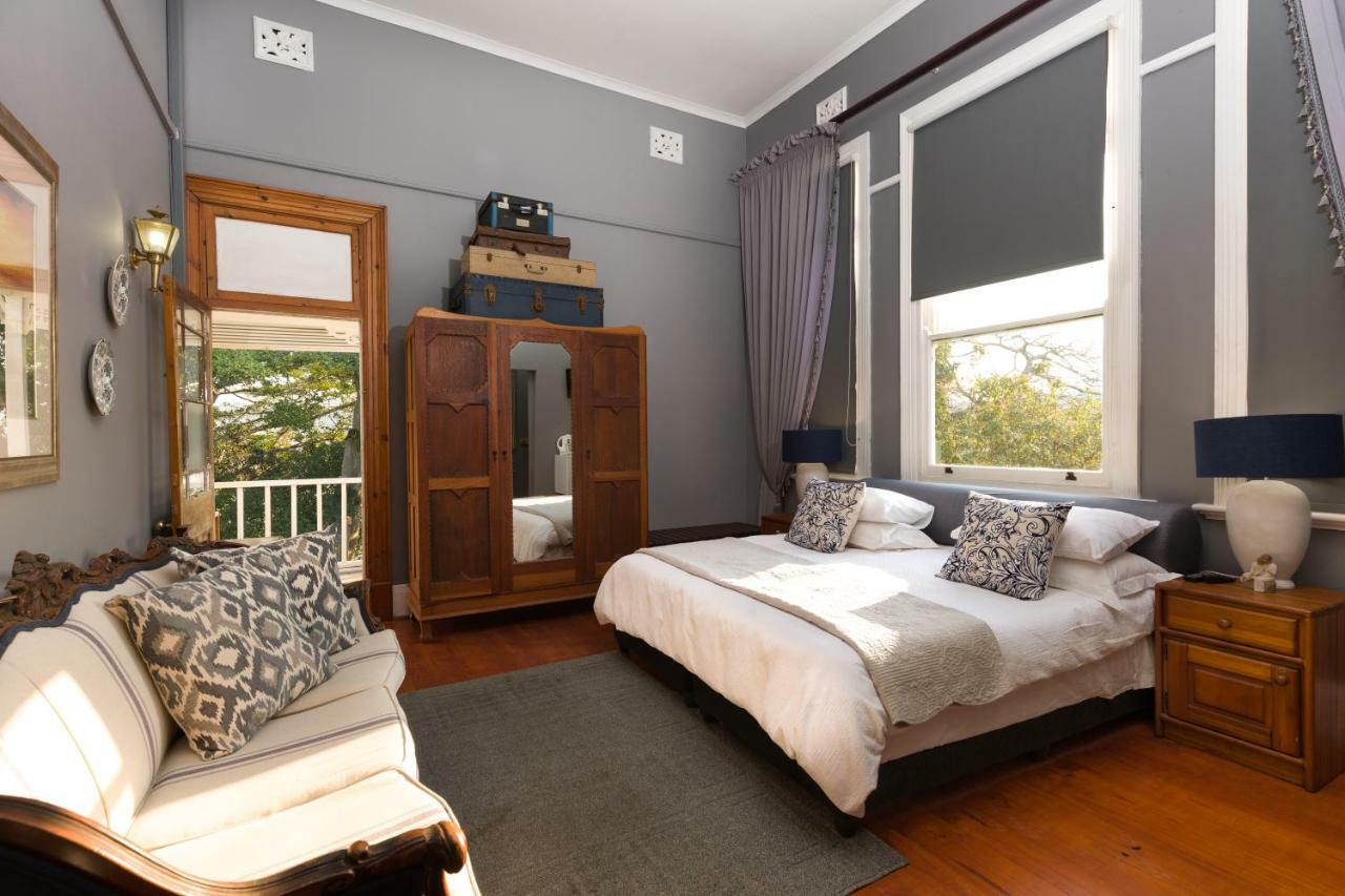 Royston Hall Historical Guest house 4*